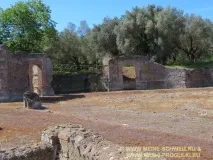 Тіволі - Вілла Адріана Будь-яка примха за ваші гроші адріана
