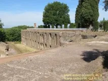 Тіволі - Вілла Адріана Будь-яка примха за ваші гроші адріана