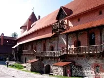 Тракайський замок, Замки Литви, Скандинавія та Балтика, Замки та фортеці замки
