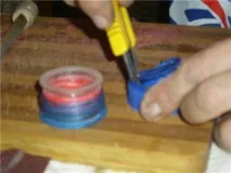 Вудка для безнасадки з котушкою із пробки від пластикової пляшки - Саморобки для риболовлі своїми вудка