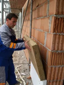 Утеплення мінватою стін фасаду ціна утеплювача та вартість фасадних робіт за 1 кв метр утеплювача