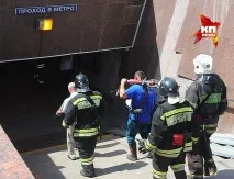 Версії катастрофи в московському метро збій стрілки або деталь, що впала під колеса вагона катастрофи
