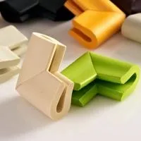 Захисні куточки для меблів (різні кольори) з ПВХ, Інтернет-магазин Для коляски захисні