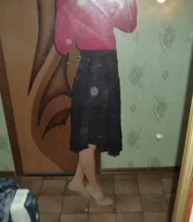 Зимова спідниця з незвичайним подолом незвичайним