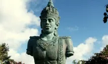 Основні визначні пам’ятки Джимбарана джимбарана