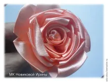 Робимо прості троянди з атласної стрічки – Ярмарок Майстрів прості