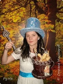 День народження дочки в стилі Аліси в країні чудес. аліси