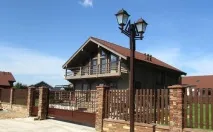 Фасадний паркан фото з профнастилу, з цегли своїми руками цегли
