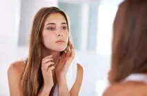Гід за кислотами, корисними для шкіри шкіри