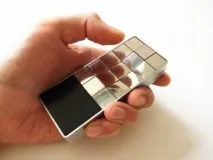 людей