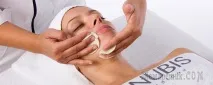Гід за кислотами, корисними для шкіри кислотами