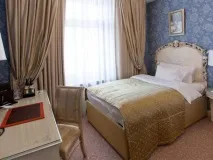 Hotel Radisson Royal, Moscow адреса, опис готелю radisson