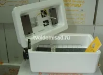 Інкубатор 36 яєць Несушка БІ 1М 220 інкубатор