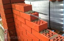 Як побудувати цегляний паркан своїми руками цегляний
