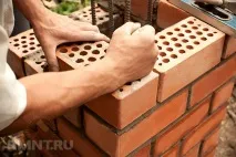 Як побудувати цегляний паркан своїми руками цегляний