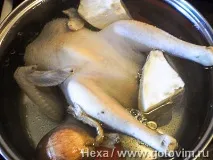 Курячий суп«єврейський пеніцилін» бульйону