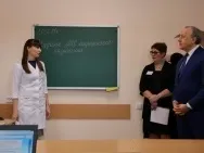 Молоді фельдшери швидкої допомоги отримають додаткові гроші та житло, Сарінформ молоді