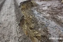 На дорозі Жажлево – Іллінське йде будівництво, але на шляху його можуть стати бюрократичні будівництво