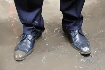 До чого сниться брудне взуття брудне