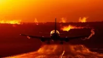 За якої швидкості злітає пасажирський літак швидкості