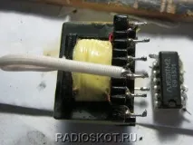 ПЕРЕТВОРЮВАЧ 12 ВОЛЬТ В 220 трансформатор