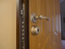 замків
