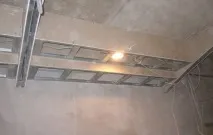 Приховане підсвічування стелі, підсвічування по периметру стелі стелі