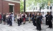 Сучасна молодь повинна наслідувати приклад апостолів» повинна