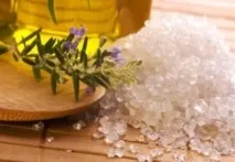 Сольовий пілінг пілінг