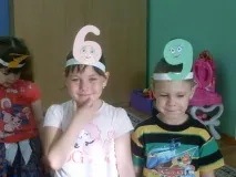 Сценка про цифри бути
