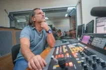 Танці з вовками, Югополіс югополіс