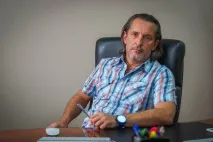 Танці з вовками, Югополіс танці