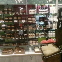 The body shop, мережа салонів натуральної косметики в Новосибірську на метро Площа Маркса. мережа