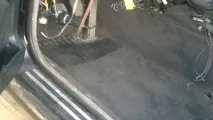 Тихо як у труні. тихо