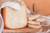 Сирний хліб у хлібопічці. хліба