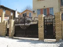 Установка кованих воріт своїми руками установка