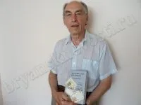 Валерій Гришков завжди готовий надати чисті сторінки, щоб їх заповнити спогадами валерій