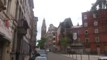 Залягти на дно в Шарлеруа місто на зворотному боці Європи зворотному