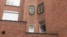 Залягти на дно в Шарлеруа місто на зворотному боці Європи шарлеруа