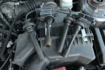 Заміна свічок Mitsubishi Lancer 9 1 mitsubishi