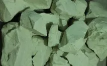 Зелена глина для обличчя - властивості продукту, рецепти масок (у тому числі від прищів) глина