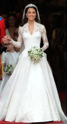 25 найстильніших суконь (ФОТО) Elie Saab