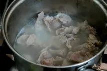 Курячі шлуночки тушковані з вершками. вершками