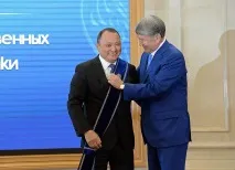 Алмазбек Атамбаєв Там, де є освіта, немає місця дурниці, дикості, варварству алмазбек