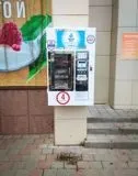 Автомат з очищення та продажу води для багатоквартирного будинку автомат