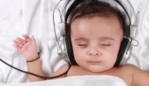 Білий шум для новонароджених який можна слухати для сну та шкоду звуків новонароджених