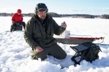 Зима. Ловлення плотви в цю пору року пору