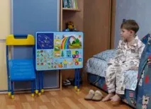 Дитячий столик стіл