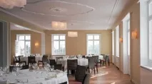 Де можна поїсти у Базелі Скільки брати грошей на їжу поїсти