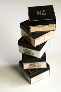 Givenchy Prisme Libre #2 Taffetas Beige - twins about beauty libre